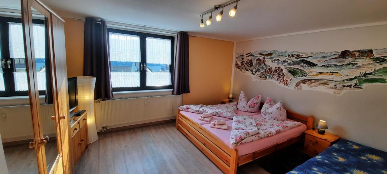 Ferienhaus Und Ferienwohnung Buettner Rathmannsdorf Exterior photo